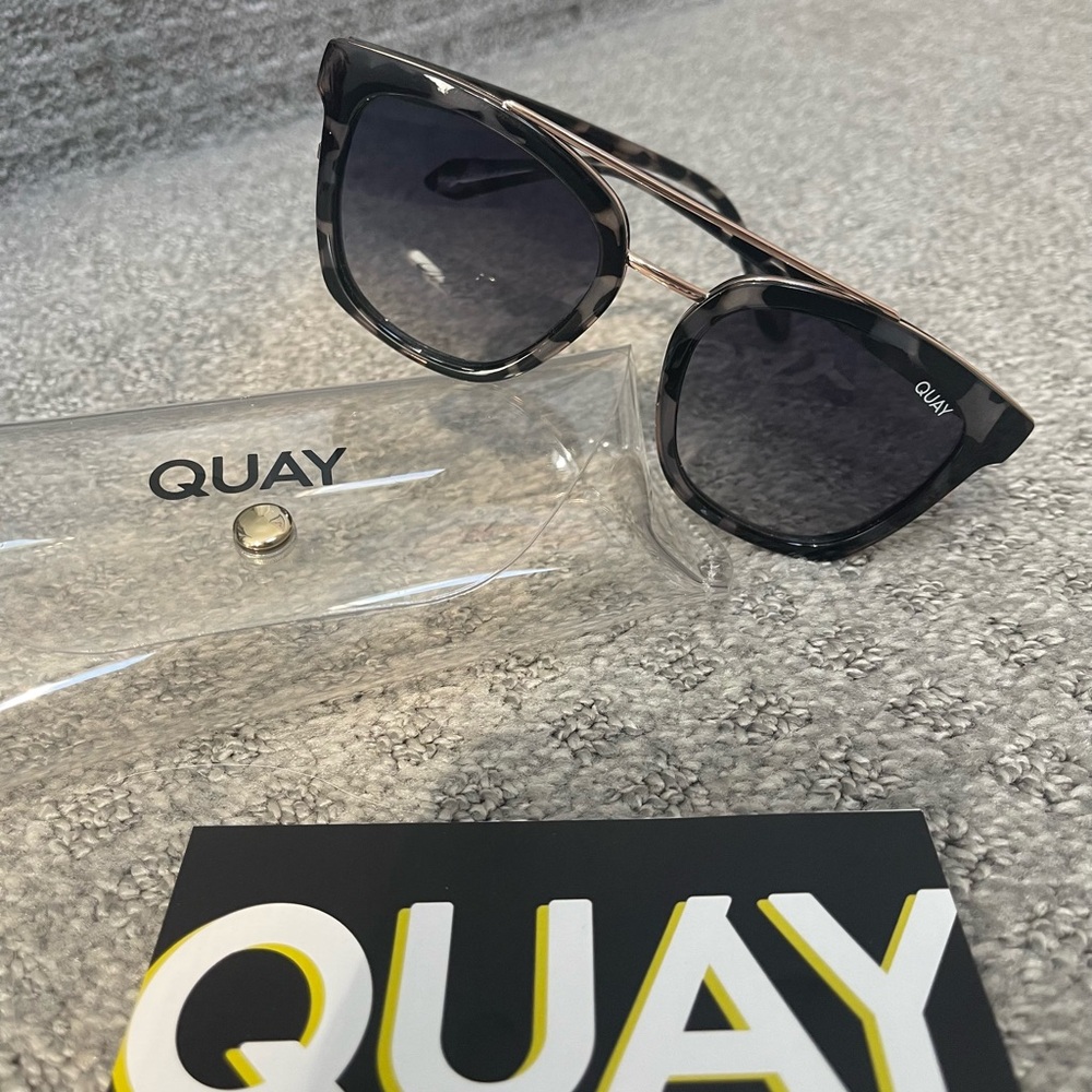 QUAY Oversized Sweet Dreams Sunglasses